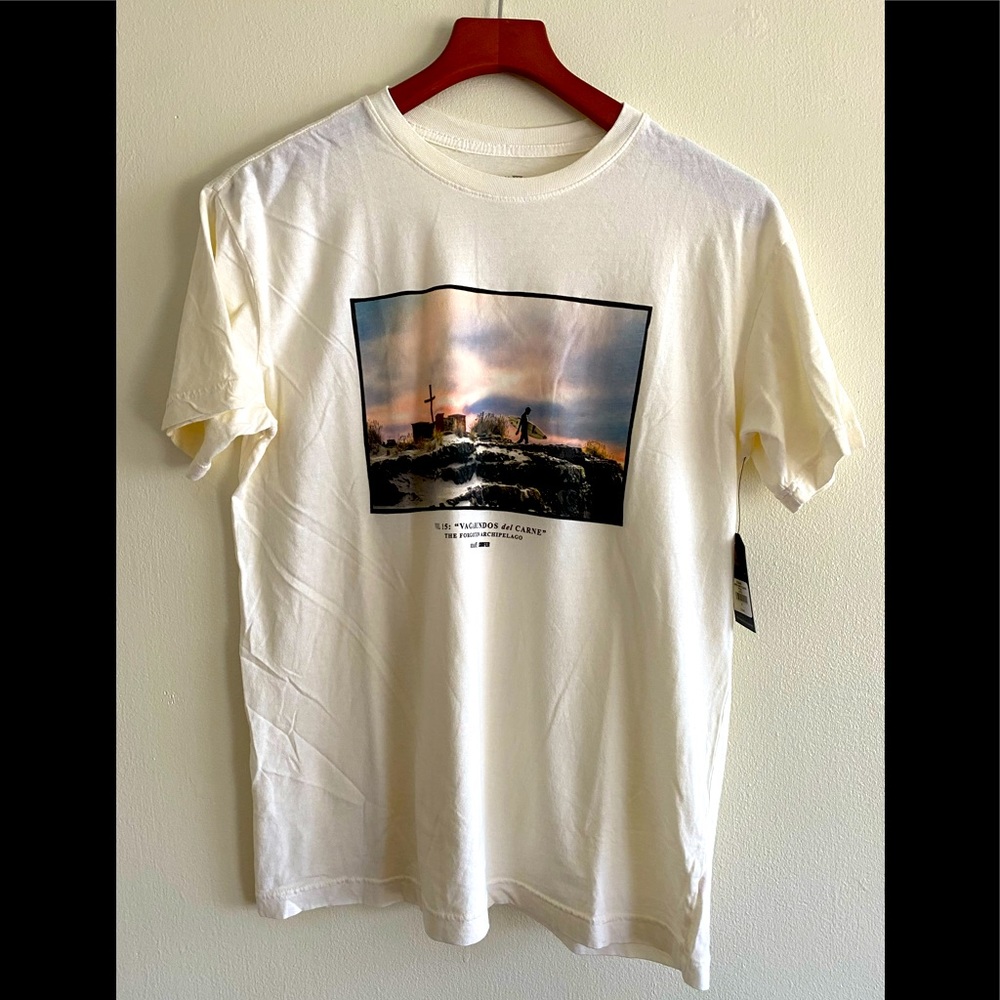 NWT Roark x Surfer Magazine t-shirt